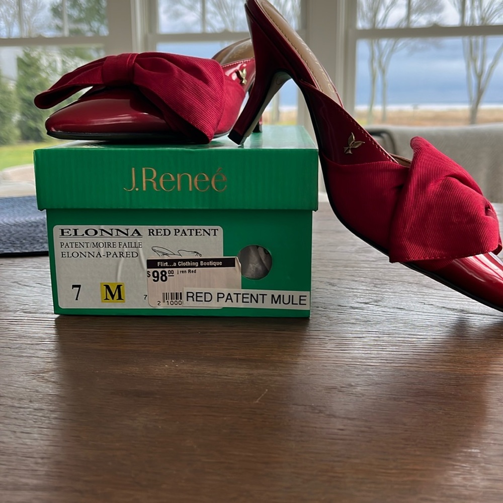 J Renee Size 7 Red Patent Pointed Toe Mule, Bow W… - image 1